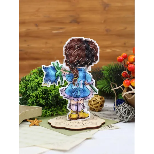 Cross stitch kit "Blue-eyed girl, with a stand" SR-1301