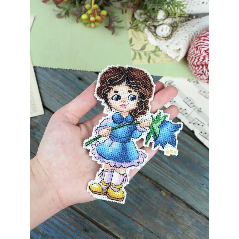 Cross stitch kit "Blue-eyed girl" 13 x 9 cm SR-1301