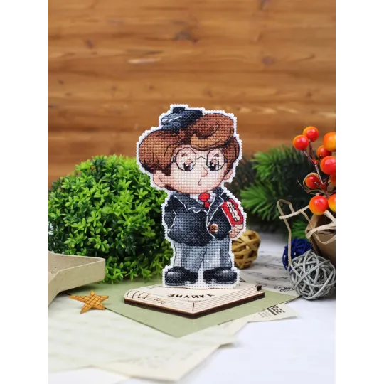 Cross stitch kit "Scientist" 12 x 7 cm SR-1195