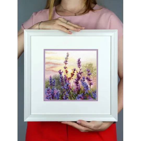 Kreuzstich-Set "Blühender Lavendel" 20*20 cm SNV-996