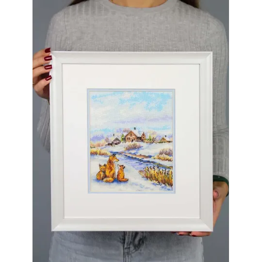 Kryželiu siuvinėjimo rinkinys "Raudona šeima" 20x16 cm SNV-933