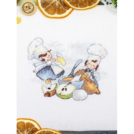 Cross stitch kit "Skilled chefs" 10x13 cm SM-982