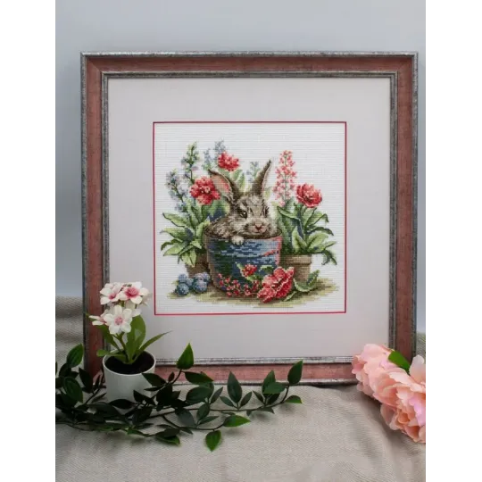 Cross Stitch Kit "Blooming Bunny" 20x20 cm SRA1030