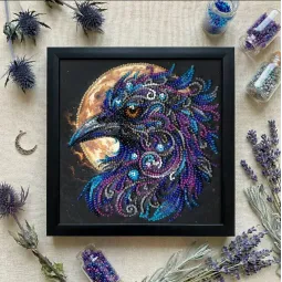 Mini karoliukų siuvinėjimo rinkinys "Gintarinis žvilgsnis" 15x15 cm AAM-270