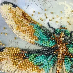 Mini karoliukų siuvinėjimo rinkinys "Emerald wings" 15x15 cm AAM-268