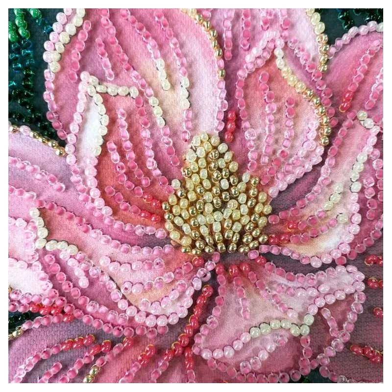 Mini Bead embroidery kit -Petal Kiss AAM-267