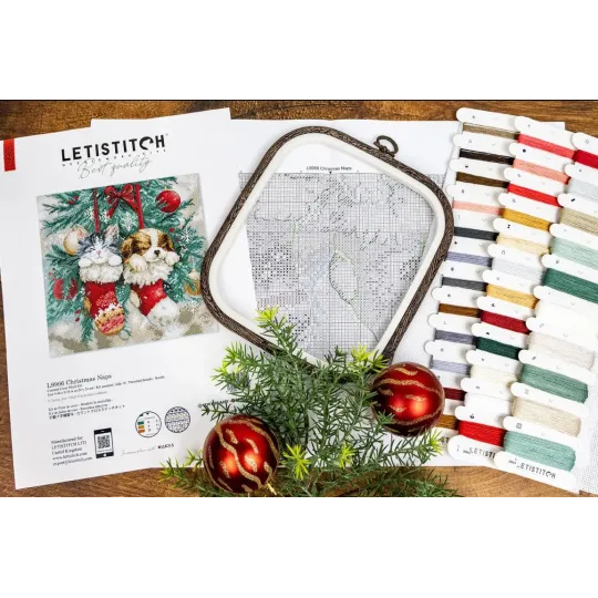 Cross stitch kit "Christmas Naps" 24x24 cm SLETIL9966