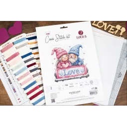 Cross Stitch Kit "Winter love" 25 x 25 cm SB1443