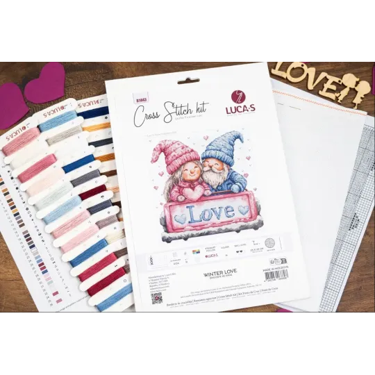 Cross Stitch Kit "Winter love" 25 x 25 cm SB1443