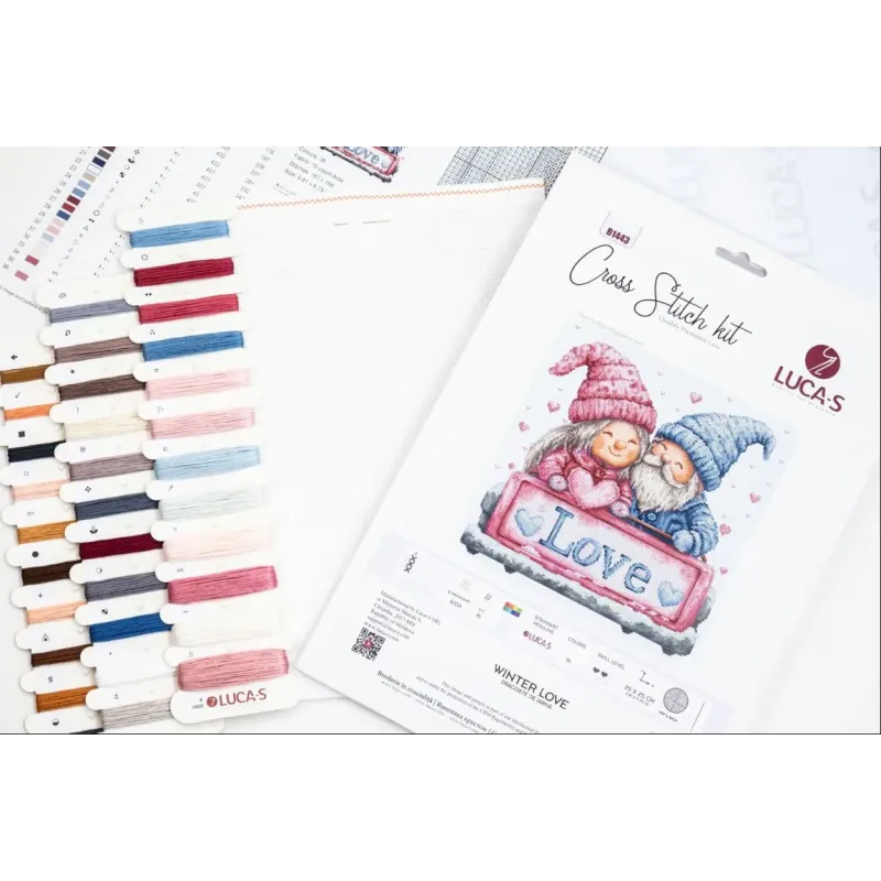 Cross Stitch Kit "Winter love" 25 x 25 cm SB1443