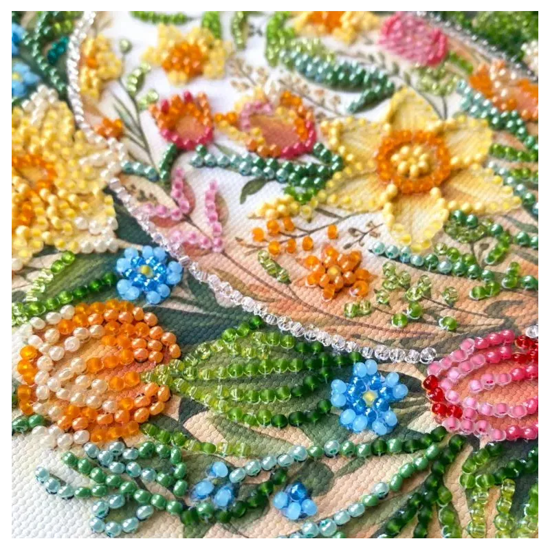 Mittelgroßer Perlenstickerei-Bausatz "Ostersymbol" 20 x 20 cm AAMB-135