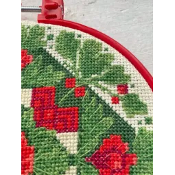 Kryželiu siuvinėjimo rinkinys "Tradicinis motyvas" 15 x 15 cm AAHM-094