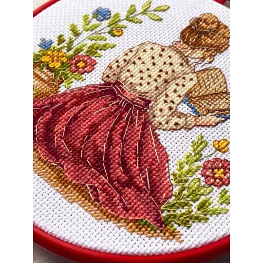 Cross stitch kit "Unfinished story" 15 х 15 cm AAHM-092