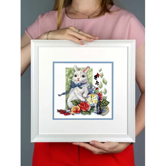 Cross stitch kit "Time of miracles" 20x20 cm SNV-975