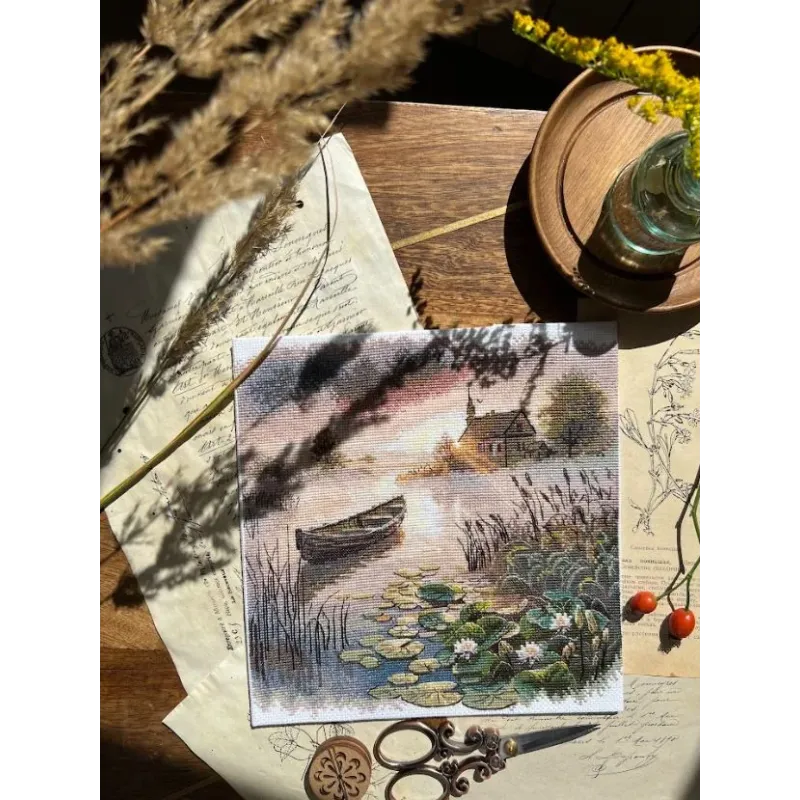 Cross stitch kit "The first rays" 21.5 х 21,5  cm SANP-73