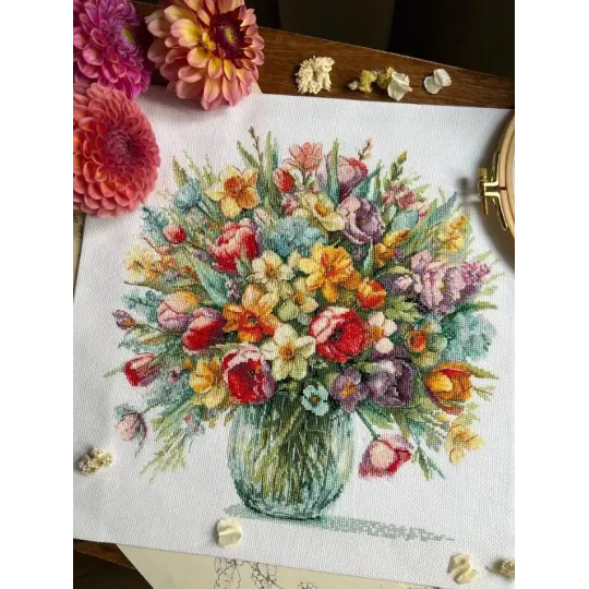 Kryželiu siuvinėjimo rinkinys "Šviesi nuotaika" 29 x 29,5 cm SANYA-04