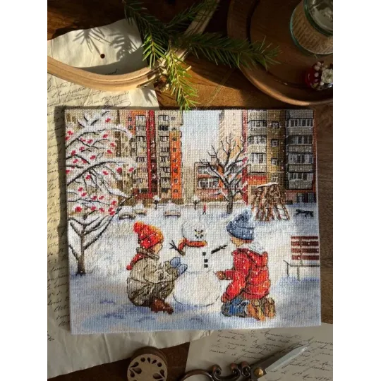 Siuvinėjimo kryželiu rinkinys "Vaikystės kiemas" 23 x 20 cm SAND-47