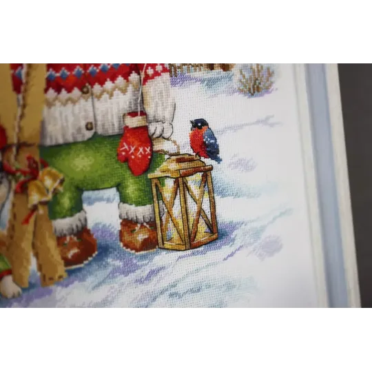 Kryželiu siuvinėjamas rinkinys "Linksmasis slidininkas" 28.5x36.5 cm S/VK087