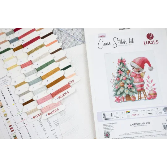 Cross Stitch Kit. "Christmas Joy" 17 x 17 cm SB1439