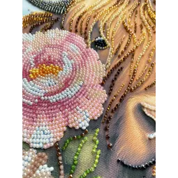 Main Bead Embroidery Kit "Highland Belle" 26x39 cm AAB-965