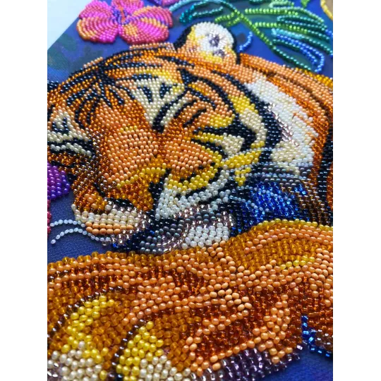 Haupt-Perlenstickerei-Kit "Sweet dream" 26x39 cm AAB-964