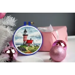 Набор для вышивания крестиком "Маяк на мысе" 11x11 cm S/M022