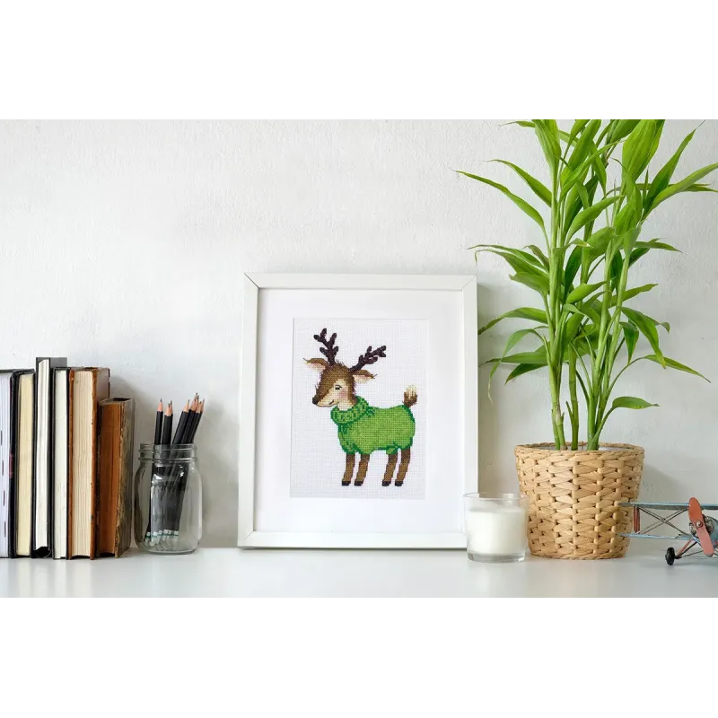 (D) Kryžiaus dygsnio rinkinys KLART "Elnias megztinyje" KL8-464