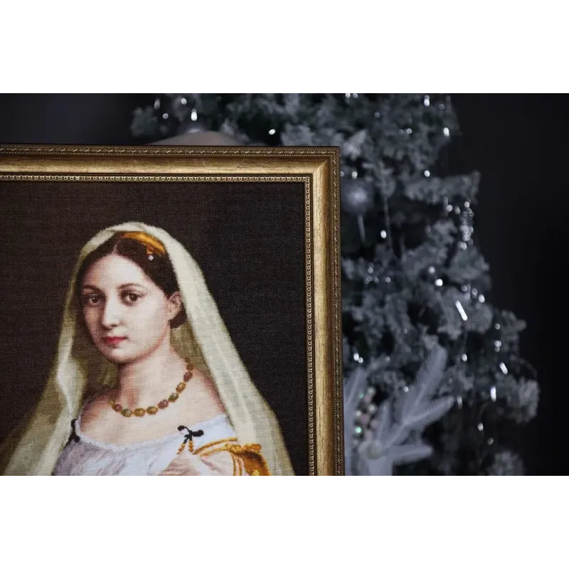 Cross stitch kit "Donna Velata" 37.5 x 46.5 cm S/MK121