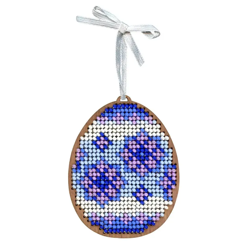 Cross-stich on wooden base"Lilac patterns. Egg" 8*6 cm SO-187