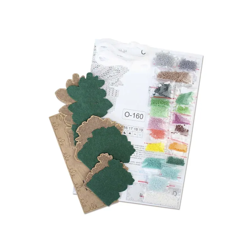 Point de croix sur base en bois "Jardin de succulentes" 14*20*7 cm SO-160