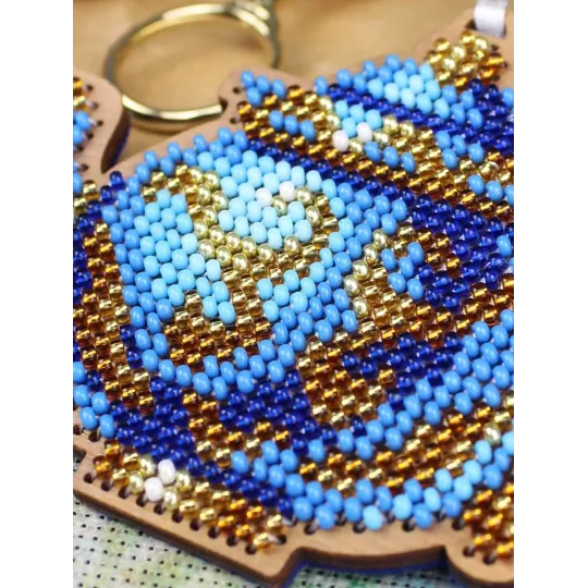 Kreuzstich auf Holzbasis Ein elegantes Teeservice. Teekanne 8*10 cm SO-154