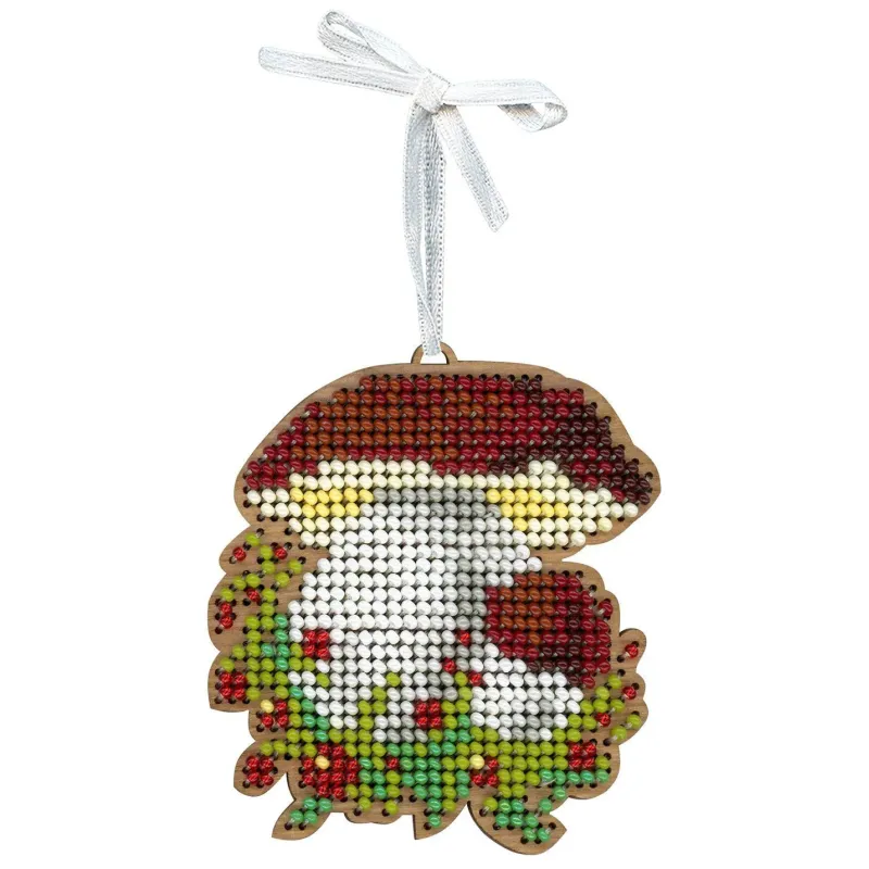 Point de croix sur base en bois "Décoration de sapin de Noël. Champignon Cèpe" 8*7 cm SO-149