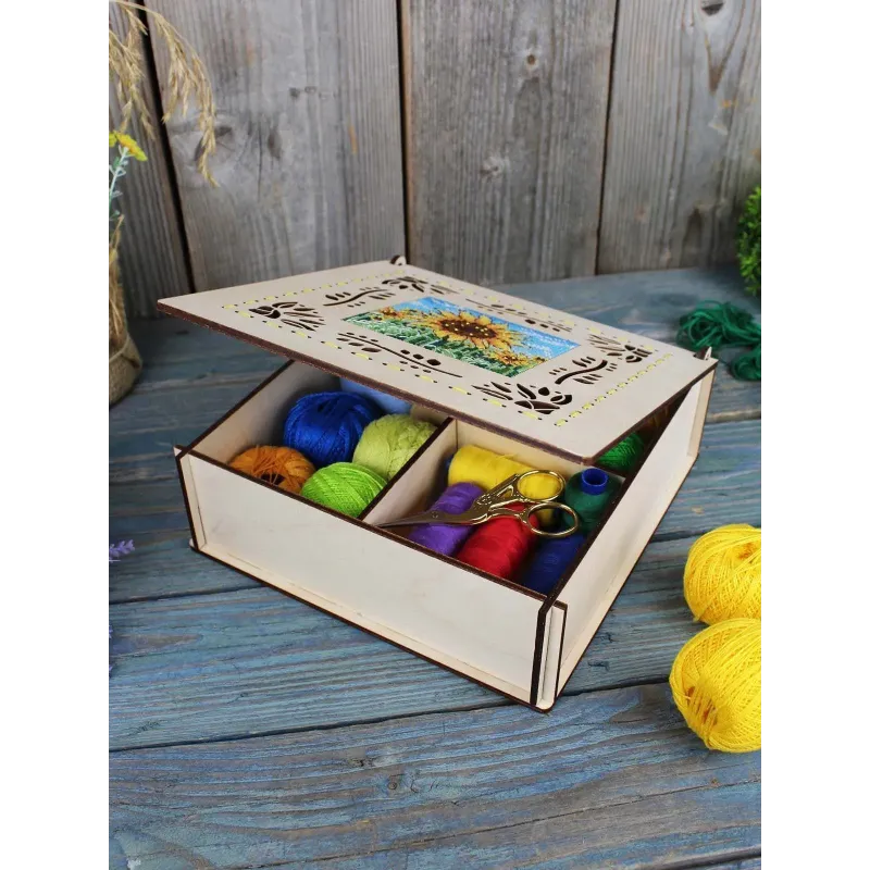 Cross-stich on wooden base"Box. Sunflower" 7*20*20 cm SO-146