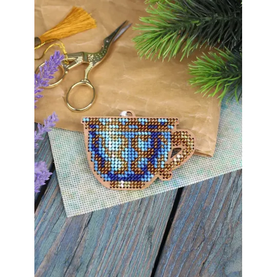 Kreuzstich auf Holzbasis "Ein elegantes Teeservice. Tasse" 5*8 cm SO-144