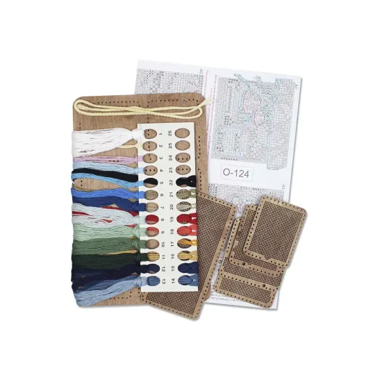 Cross-stich on wooden base "Winter collage" 26*17 cm SO-124