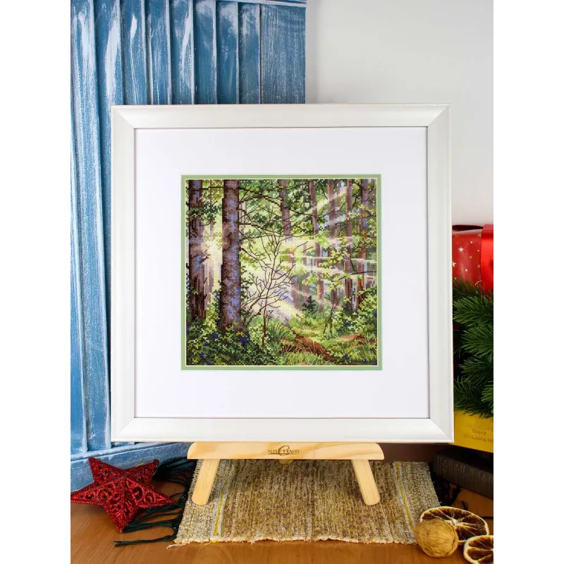 Siuvinėjimo kryželiu rinkinys "Saulėtas miškas" 20*20 cm SNV-1004