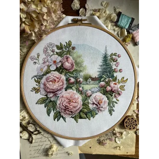 Kryželiu siuvinėjimo rinkinys "Bijūnų švelnumas" 25 x 21 cm SANP-79