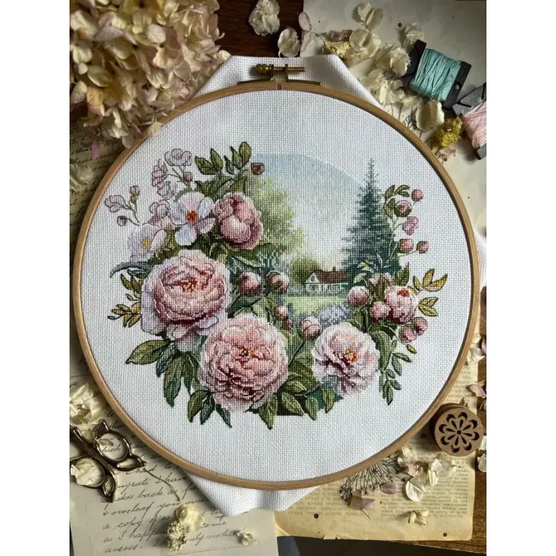 Kryželiu siuvinėjimo rinkinys "Bijūnų švelnumas" 25 x 21 cm SANP-79
