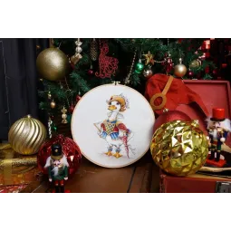 Cross stitch kit "Milady" 16 x 26.5 cm S/VK096