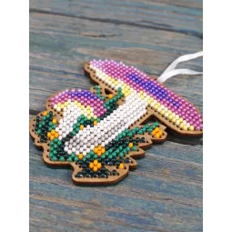 Вышивка крестом на деревянной основе "Ёлочная игрушка. Сыроежка" 8*7 см SO-150