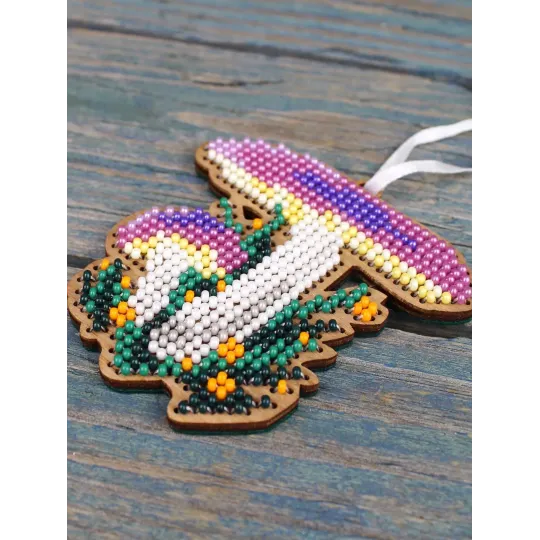 Вышивка крестом на деревянной основе "Ёлочная игрушка. Сыроежка" 8*7 см SO-150