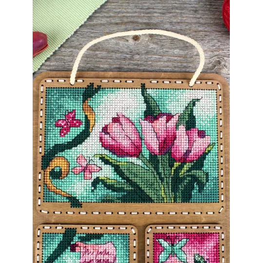 Kreuzstich auf Holzbasis "Frühlingscollage" 26*17 cm SO-123