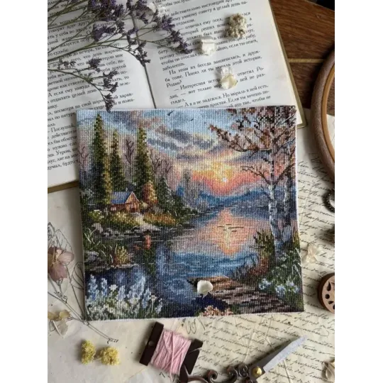 Kryželių siuvinėjimo rinkinys "Ramus krantas" 19 x 18,5 cm SANT-21