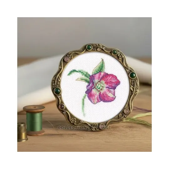 Cross-stitch kit "Hellebore" 8,5*9,5 cm RTOEH385