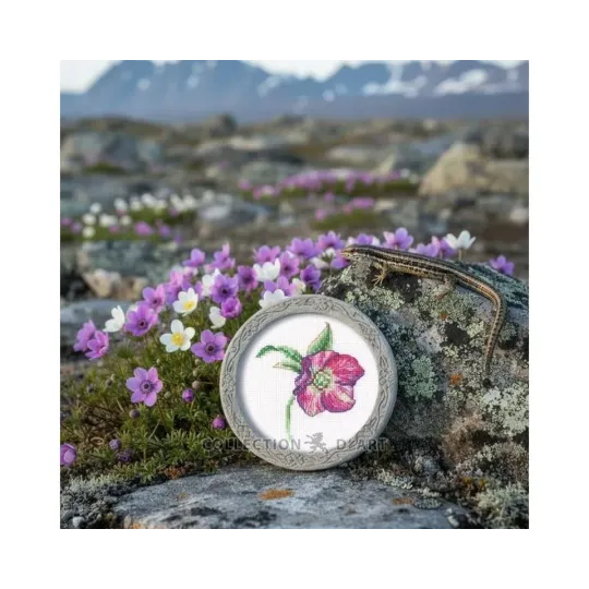 Kit point de croix "Hellebore" 8,5*9,5 cm RTOEH385