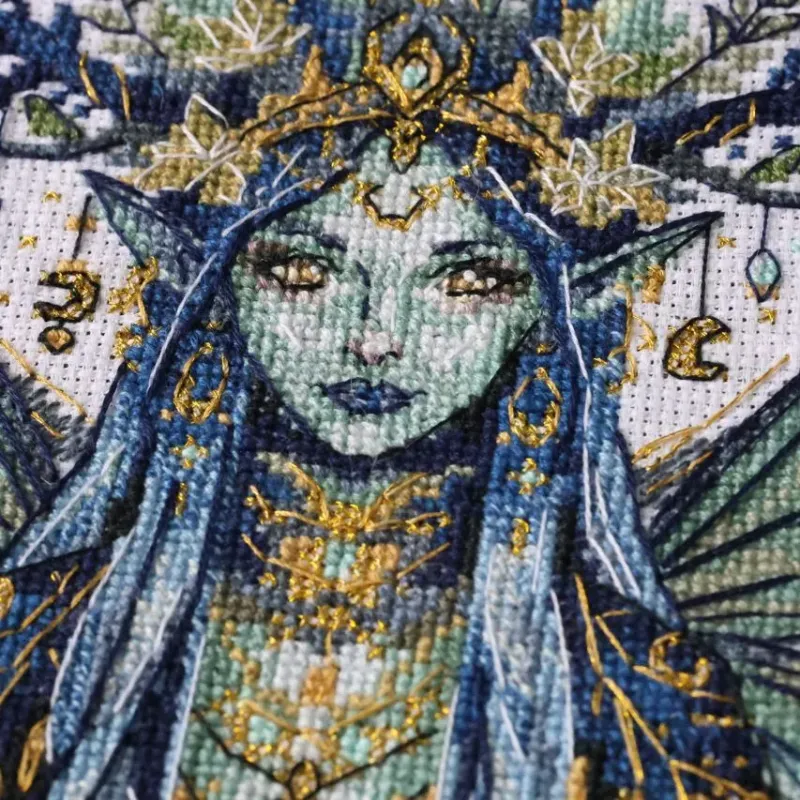 Kit point de croix "Elfe de la Forêt Étoilée" 18 x 17 cm AAH-330