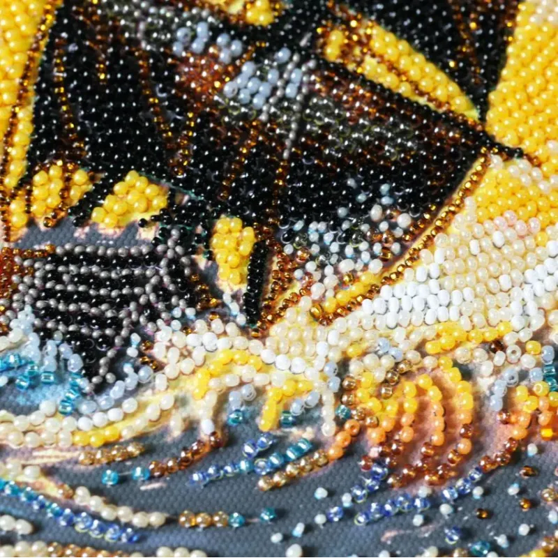 Rinkinys siuvinėjimui karoliukais "Po kaitria saule" 22 x 33 cm AAB-976