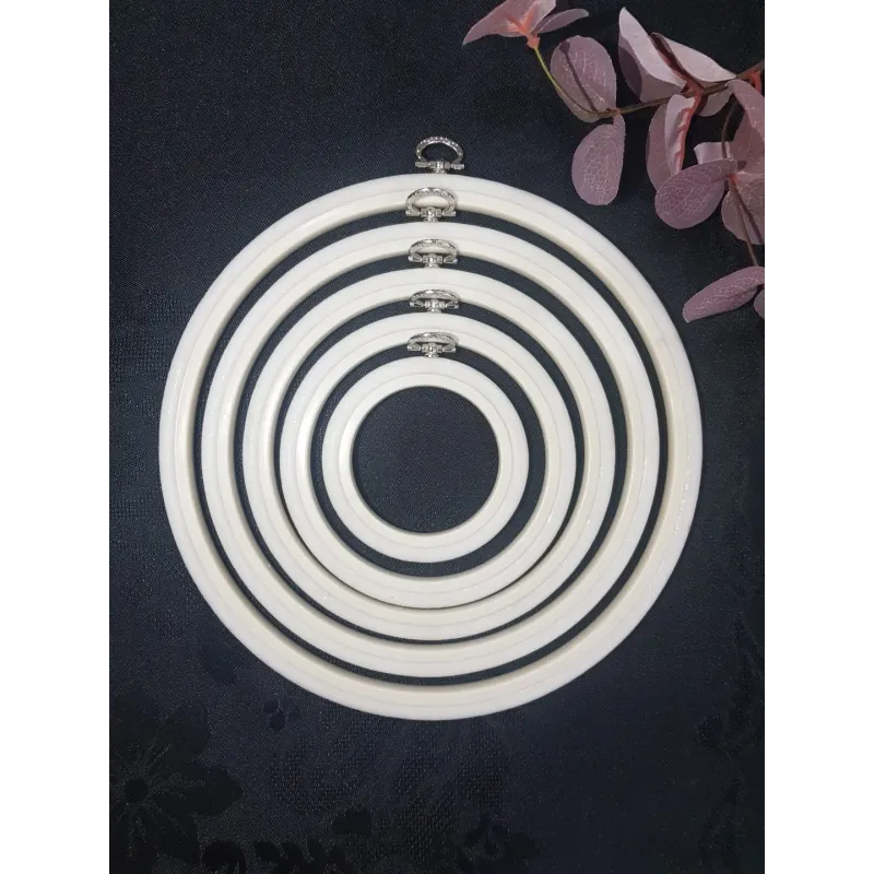 20,5 cm runder Flexi Reif (weiß) 230-4WHT