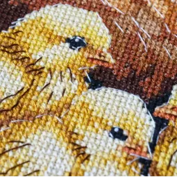 Siuvinėjimo kryželiu rinkinys "Naminis paukštis kieme" 23 x 30 cm AAH-326