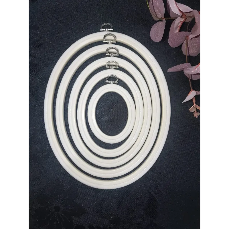 15,4x19 cm Oval Flexi Hoop (weiß) 230-8WHT